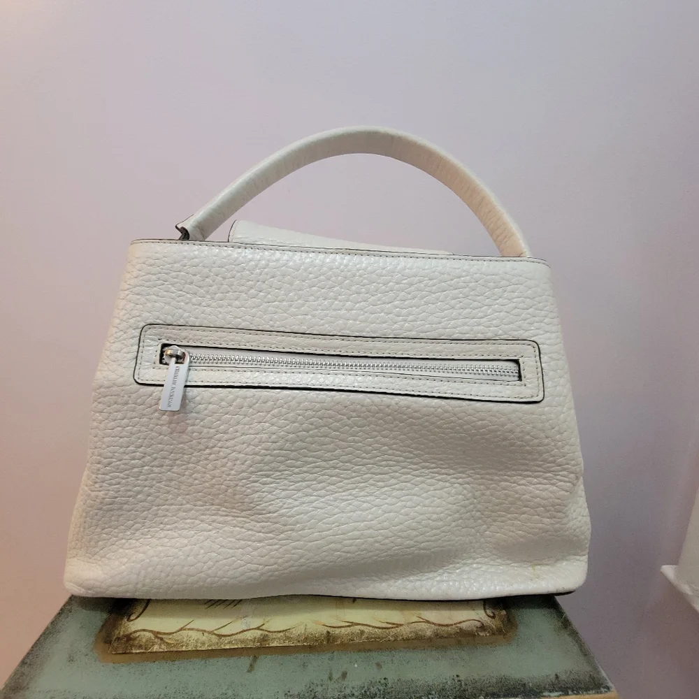 Charles Jourdan White Pearl Pebble Leather Purse - Picture 2 of 16